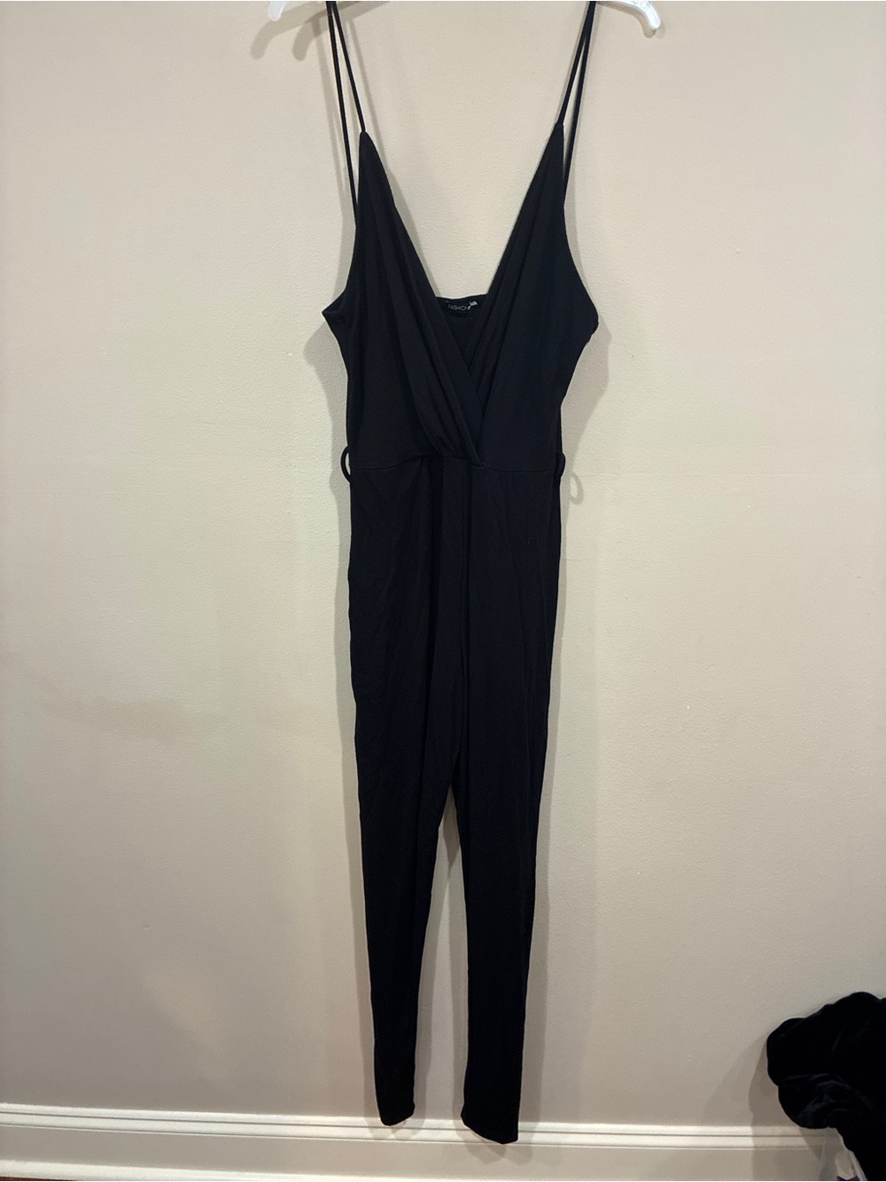 Fashion Nova Black V-Neck Spaghetti Strap Jumpsuit